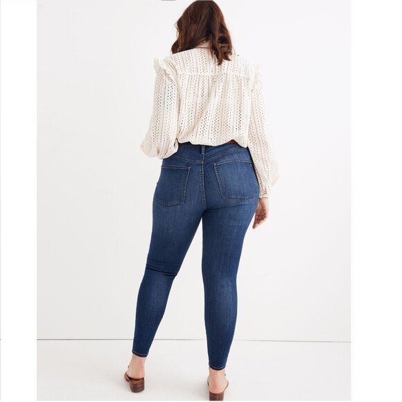 Madewell Curvy High-Rise Skinny Jean in Danny Wash: TENCEL Denim Edition… - Picture 11 of 12